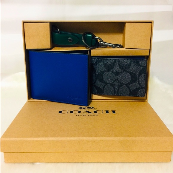 NWT Coach boxed 3 in 1 Blue Wallet gift Set - Picture 11 of 11